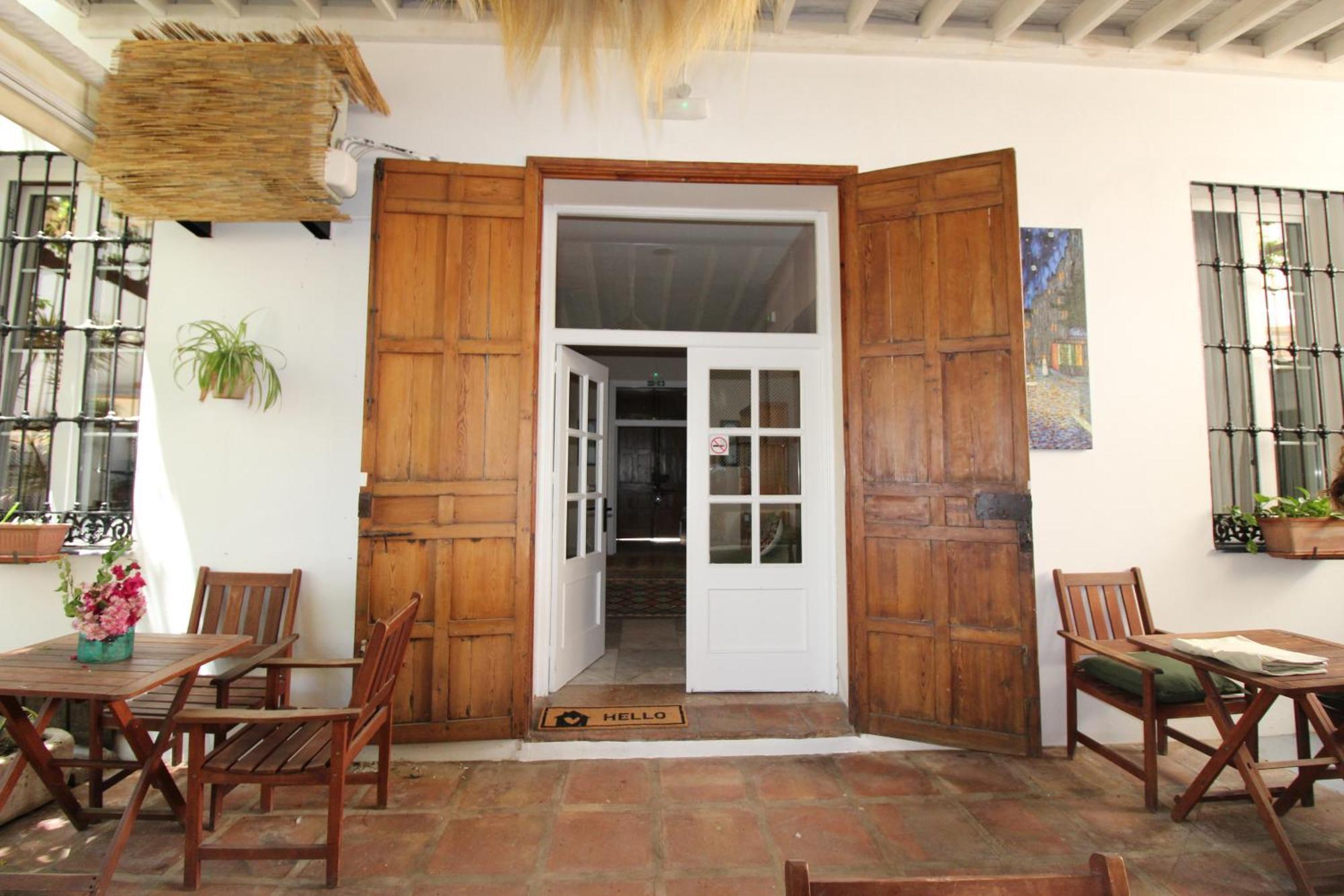 Hostal Las Acacias Málaga Exterior foto